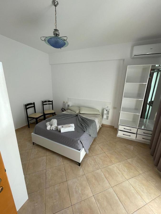 Bellavista Apartment Vlorë Esterno foto